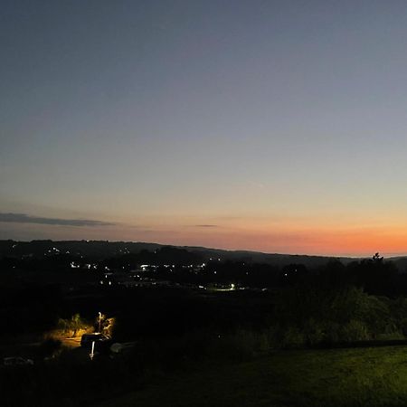 Ser Ar Y Bryn- Lovely Family Home With Garden, Walk To The Village And Beach Сондерсфут Екстер'єр фото